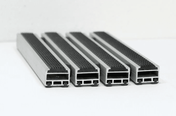 Mata aluminiowa z wkładem gumowym