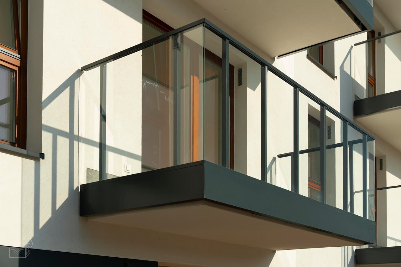 WARSZAWA UL.ZWIERZYNIECKA