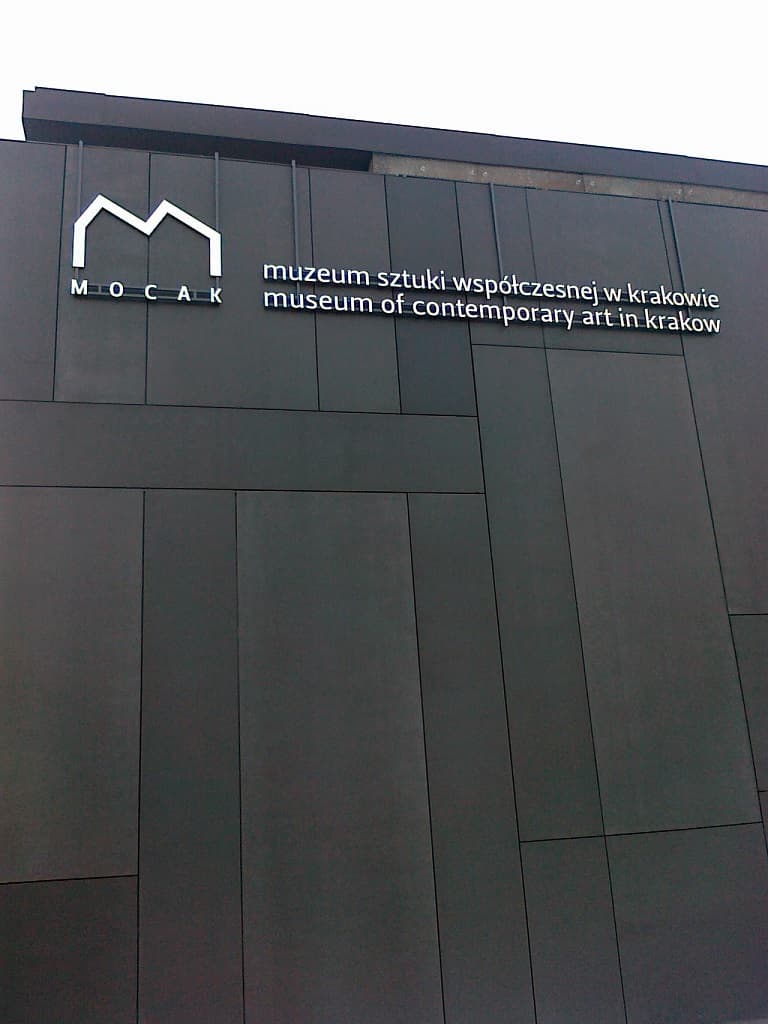 MUZEUM SZTUKI WSPÓŁCZECNEJ MOCAK W WARSZAWIE - system BSP KWRW I KW