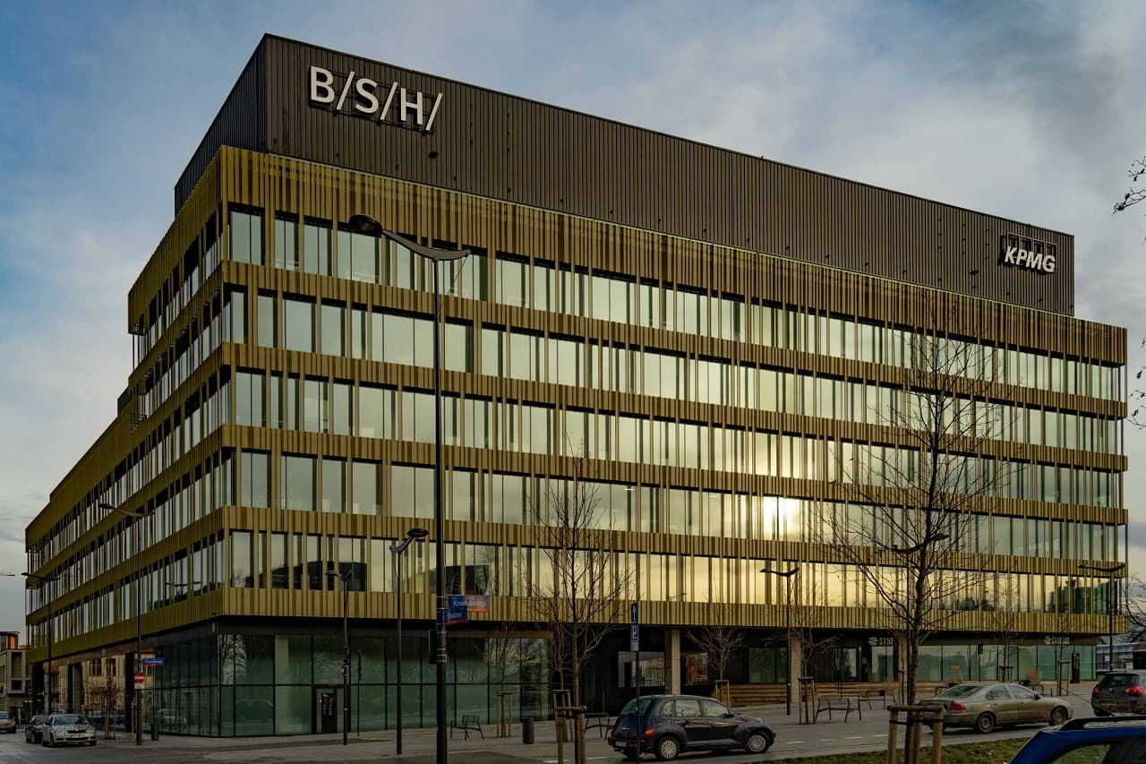 BIUROWIEC NOWA FABRYCZNA W ŁODZI - system BSP KW