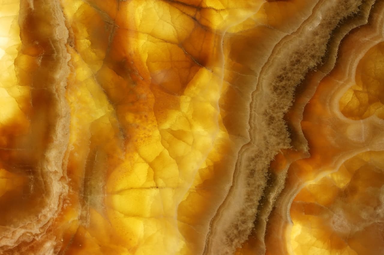 onyx yellow podświetlony