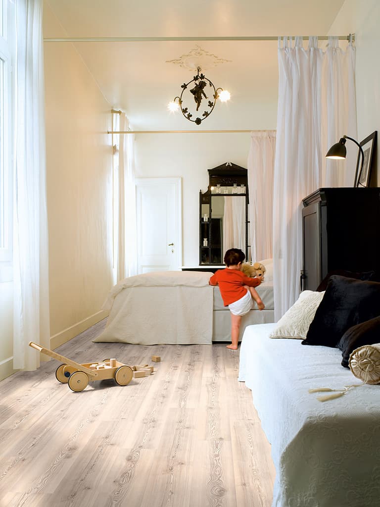 BIAŁY JESION ( CL1486 )