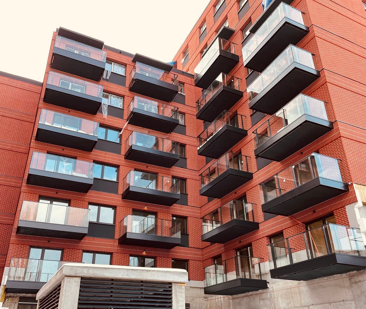 Łódź - budynek wielorodzinny ul. Tuwima