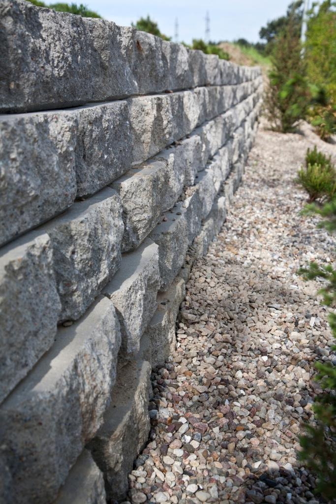 SkaŁa_Lubuska_pustak_skarpowy_GRANIT