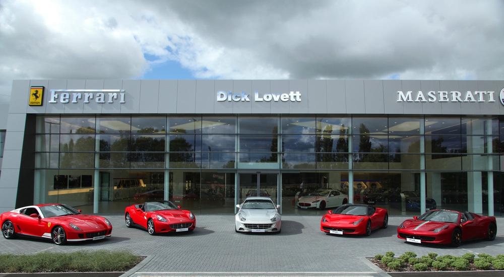 Car Showroom Ferrari/Maserati, Karrier System, ACM