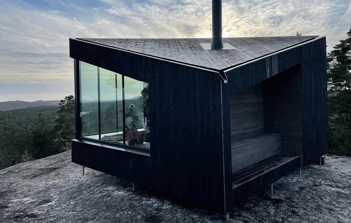 AC-77 HI w sercu norweskiej natury_1