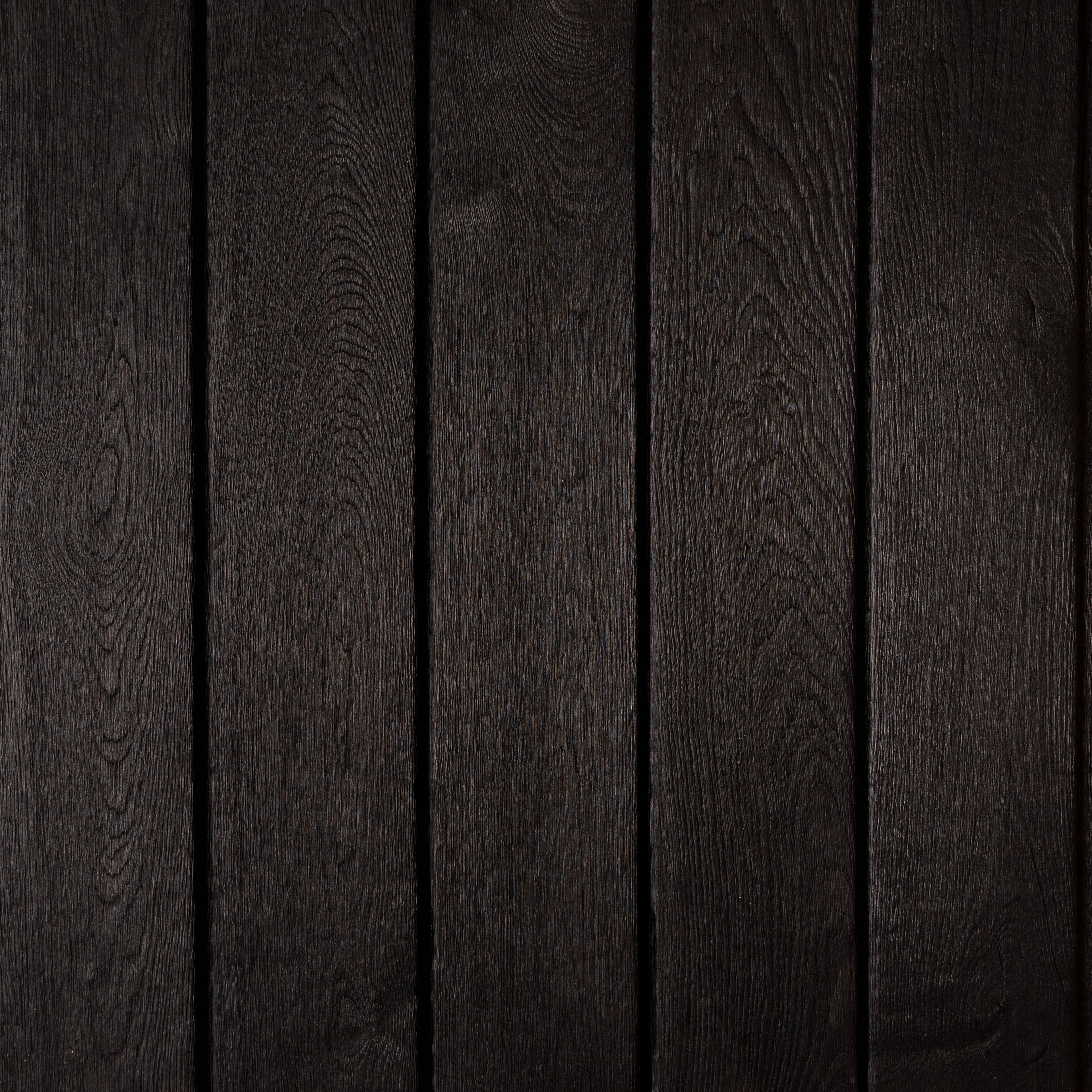 Azuolas_Black